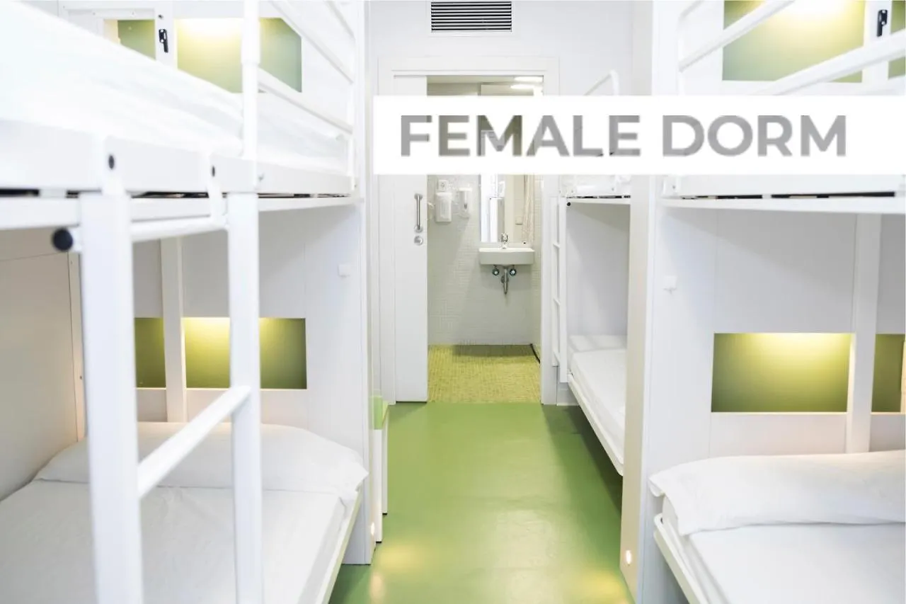 Sant Jordi Hostels Sagrada Familia Barcelona Spanyolország