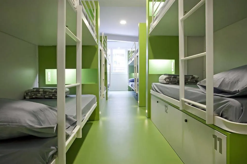 Sant Jordi Hostels Sagrada Familia Barcelona